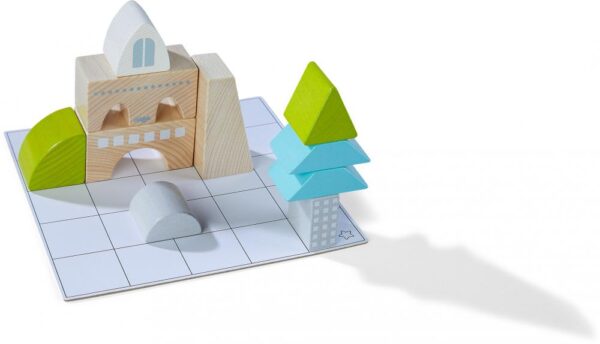 Hra na priestorové usporiadanie staviteľ s predlohami