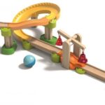 Kullerbu drevená guličková dráha so zvončekmi a dominom