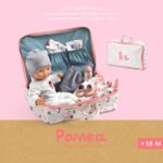 Pomea: Bábika Vanille a jej cestovný kufrík